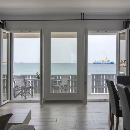 Parikias Seaside House Apartment *